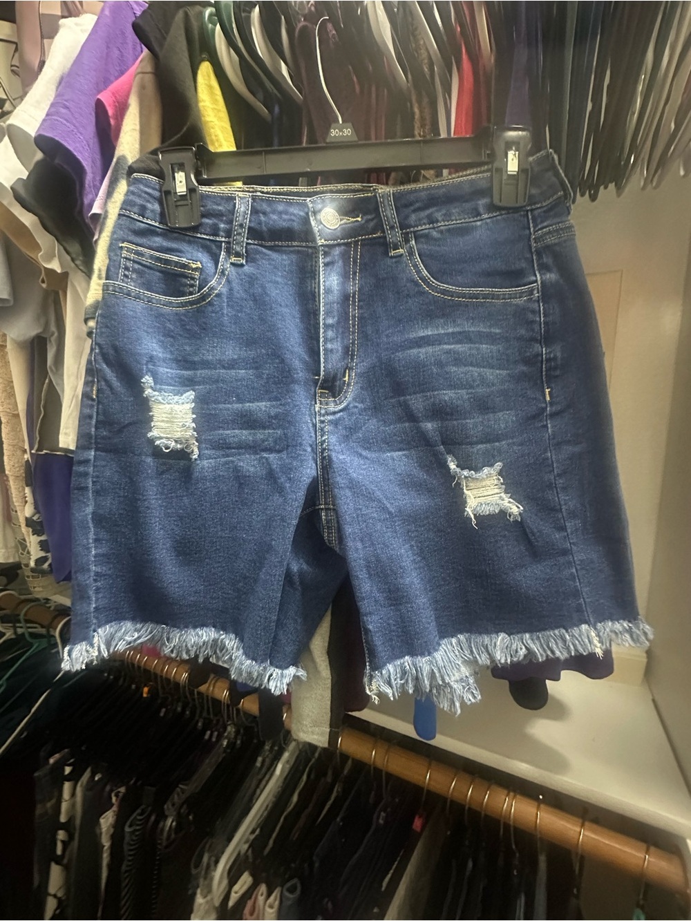 Luvamia Frayed Hem Distressed Denim Shorts - Blue, size: Small